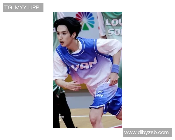 严浩翔最新喜欢的足球明星是谁 他为何对这位球员情有独钟